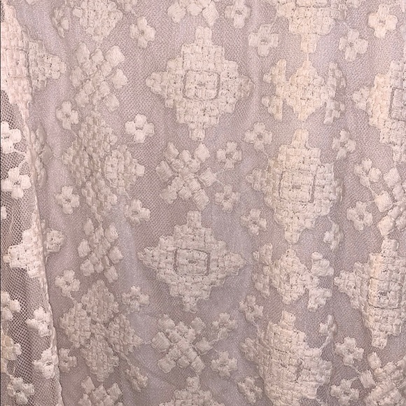 Charming Charlie light sweater - Picture 4 of 4